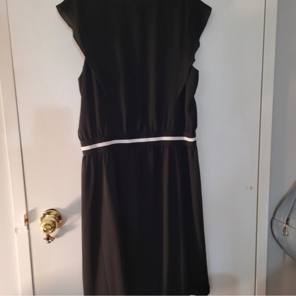 Joe Fresh Dress - Black Medium - Picture 3 of 4